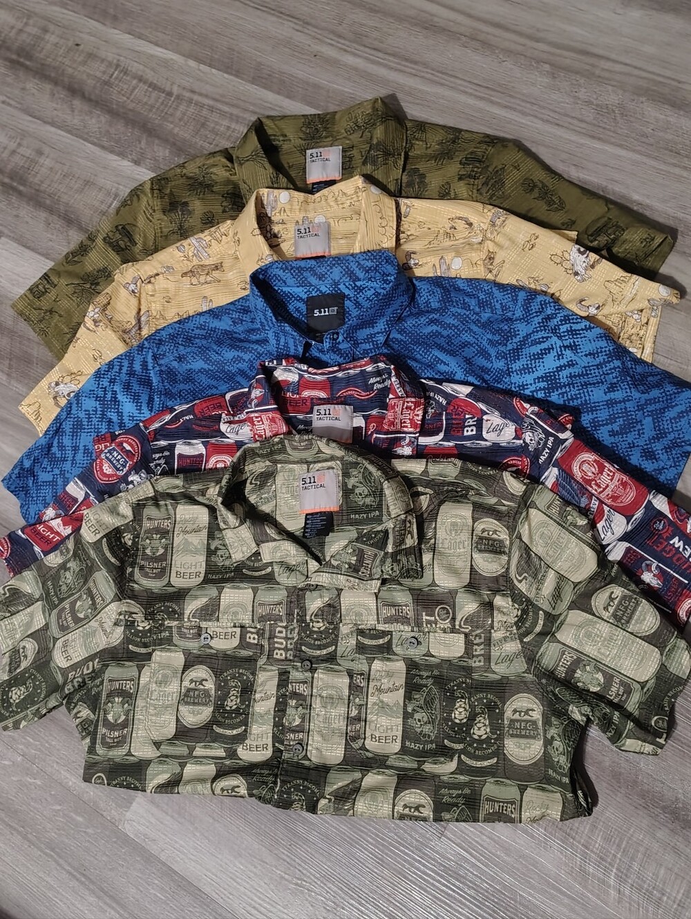 5.11 Tactical Short Sleeve Button Shirt - Multi Color Prints (5) Size Large Mens